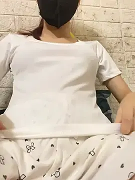 Tym-cute  live sex cam