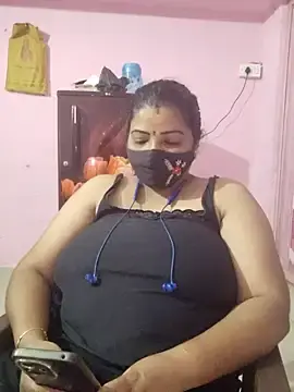 Tamil_lathikaaa  live sex cam