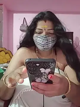Tamil_lathikaaa  live sex cam