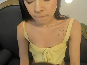 BrithanySummer  live sex cam