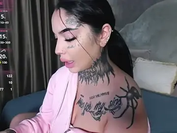CreamyInkky_  live sex cam