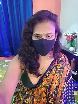 Lena_mahiyaa  live sex cam