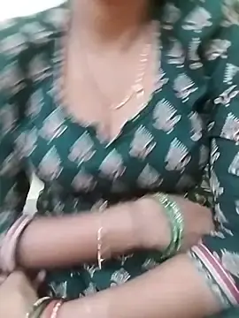 Lovely-Deepa  live sex cam