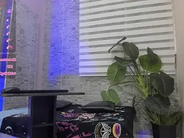 MeganBlazze  live sex cam
