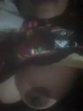 Moro_25  live sex cam