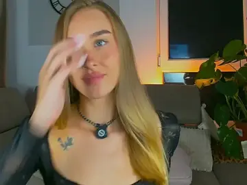 SugarSkye  live sex cam