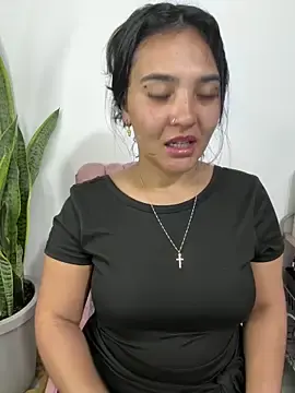 Meli__brown  live sex cam