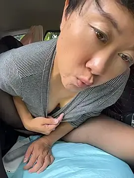 Mmyun6  live sex cam
