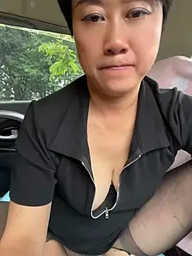Mmyun6  live sex cam