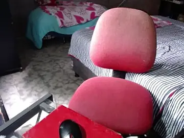 Barbiegomez  live sex cam