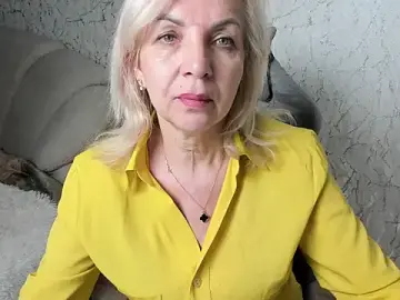 LiliaMoons  live sex cam