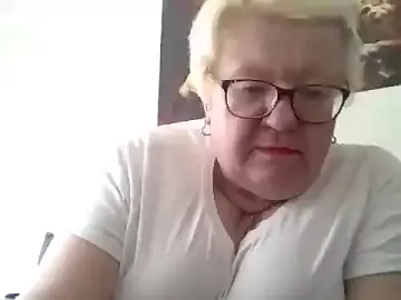 Marylin73  live sex cam