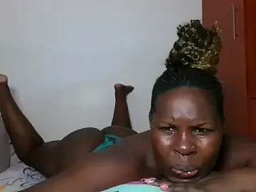 Sexyebonygal  live sex cam