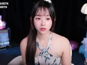 Coward_by  live sex cam