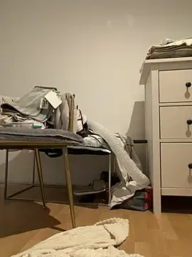 Hrnxyygirl  live sex cam