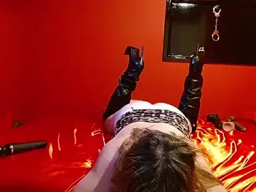 BettyDavisEyesUK  live sex cam