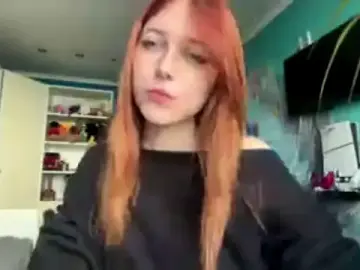 DeloisAtkins  live sex cam