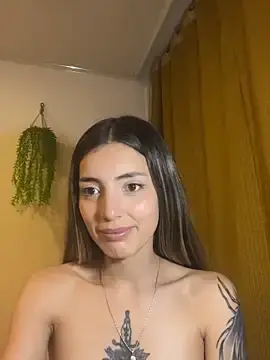 IsadoraGalle_  live sex cam