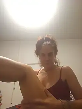 La_tua_Regina  live sex cam