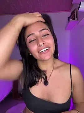 NandaVixen  live sex cam