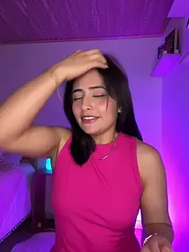 NandaVixen  live sex cam