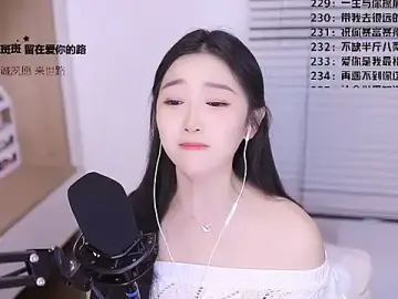 Singer-muzi  live sex cam