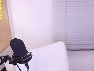 Singer-muzi  live sex cam