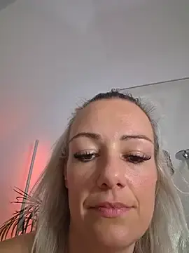 TessaWayne  live sex cam