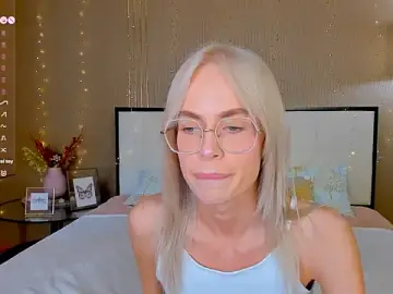 Bellatip  live sex cam