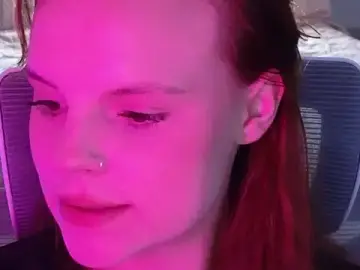 Mollybossy  live sex cam