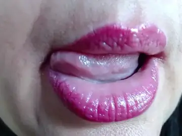 Kerly_Doll  live sex cam