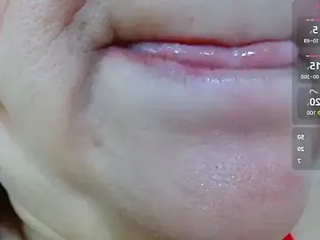 Kerly_Doll  live sex cam
