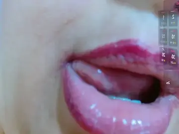 Kerly_Doll  live sex cam