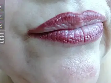 Kerly_Doll  live sex cam