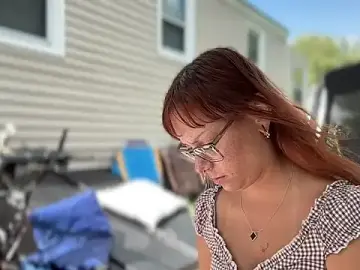 SpaceCowWhore  live sex cam