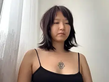 Neonami  live sex cam