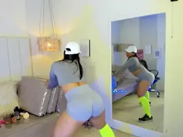 Veronica_b07  live sex cam