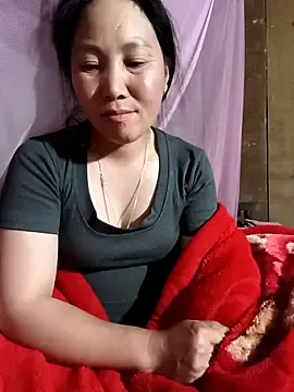 Vesla-2k  live sex cam