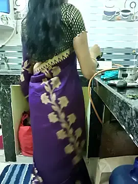 Cuteteluguammmaie  live sex cam