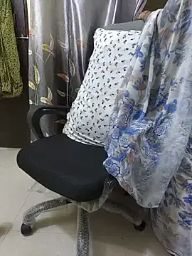 Cuteteluguammmaie  live sex cam