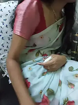 Cuteteluguammmaie  live sex cam