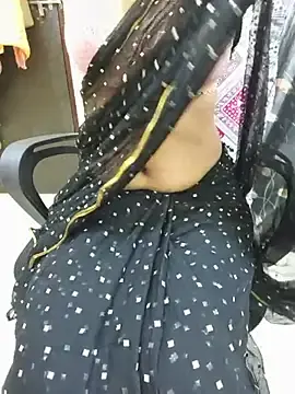 Cuteteluguammmaie  live sex cam