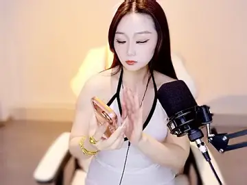 Luna-1314  live sex cam