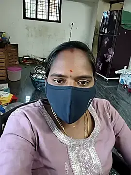 Tamil_Hot_Divya  live sex cam