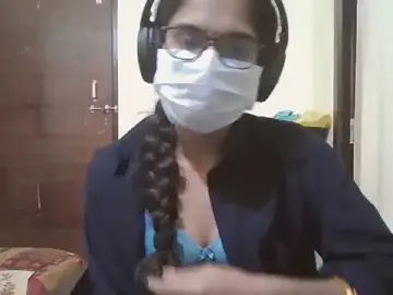 Shalini_telugu  live sex cam