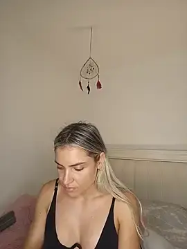 ASHLEY_BLAIR  live sex cam