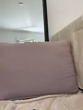 BomBumVelvet  live sex cam