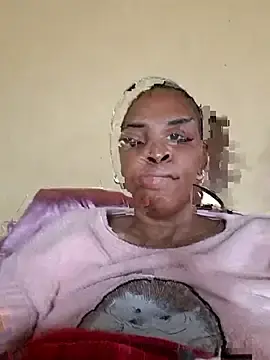CandyCurvyyxx  live sex cam