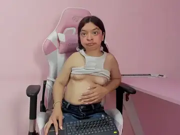 CharlotteMuller  live sex cam