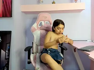 CharlotteMuller  live sex cam